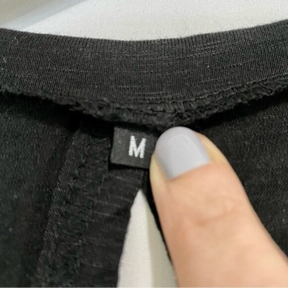 Women’s Crewneck Tiered Ruffle Back Tie Tank Black Size Medium NWOT - Picture 6 of 7